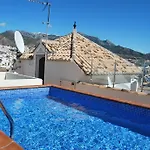 Plaza Apartamento Nerja