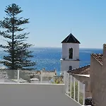 Plaza Apartamento Nerja